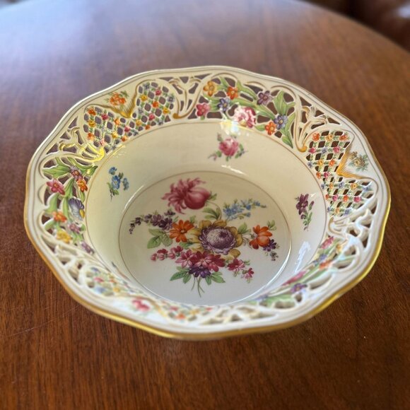 Schumann Dresden Porcelain Pierced Decorative Plate - Picture 1 of 8